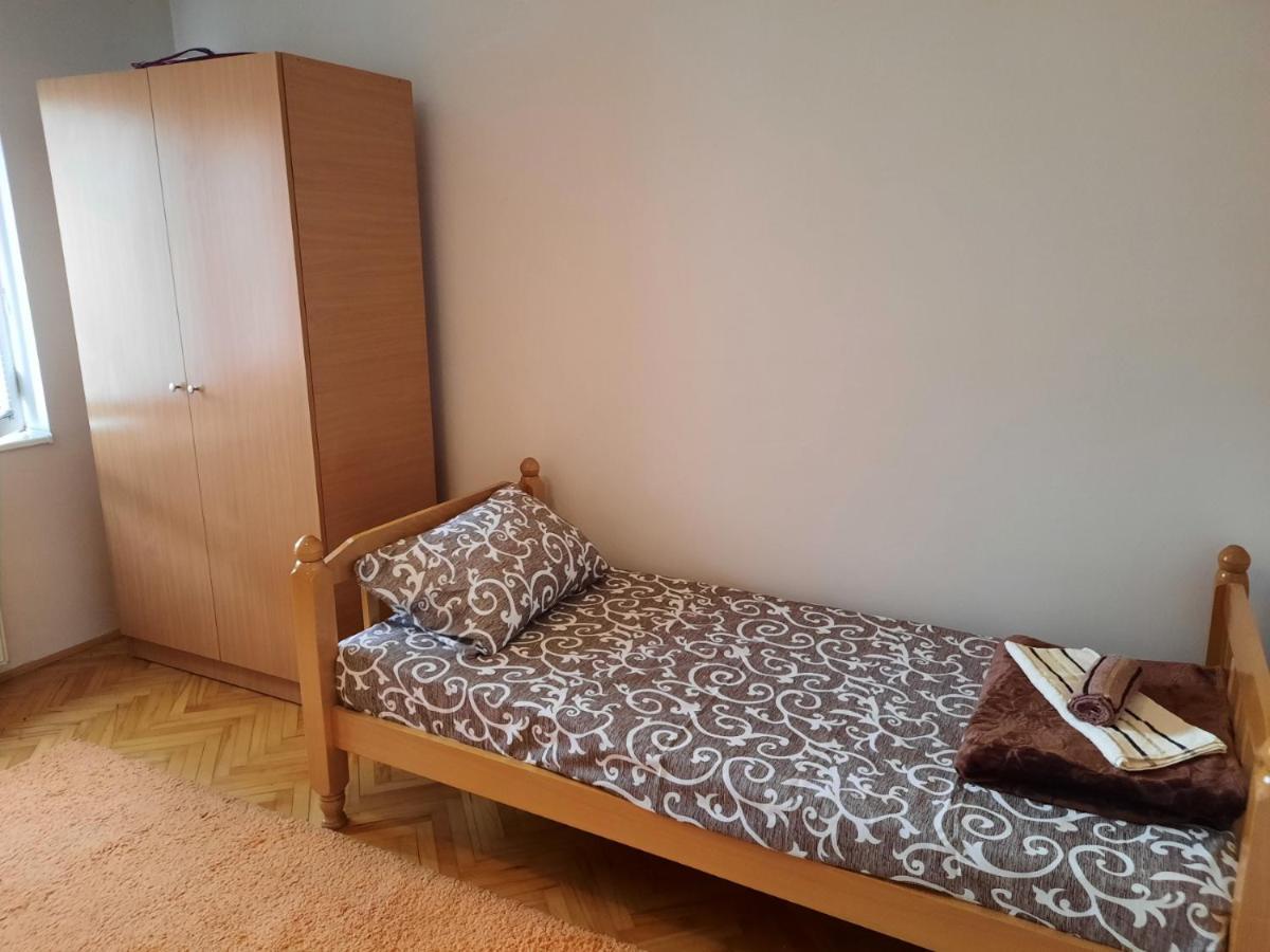 Apartman Lan - Free Parking Vranje Exterior foto